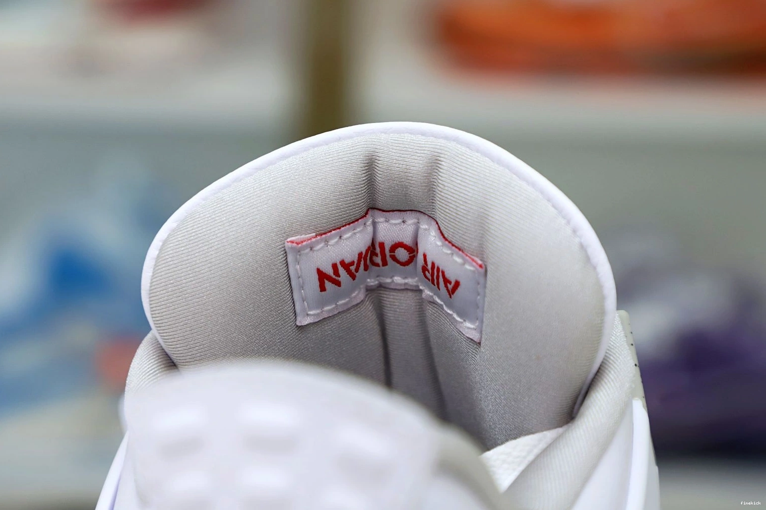 RETRO AIR 4 'WHITE JORDAN OREO' 0729